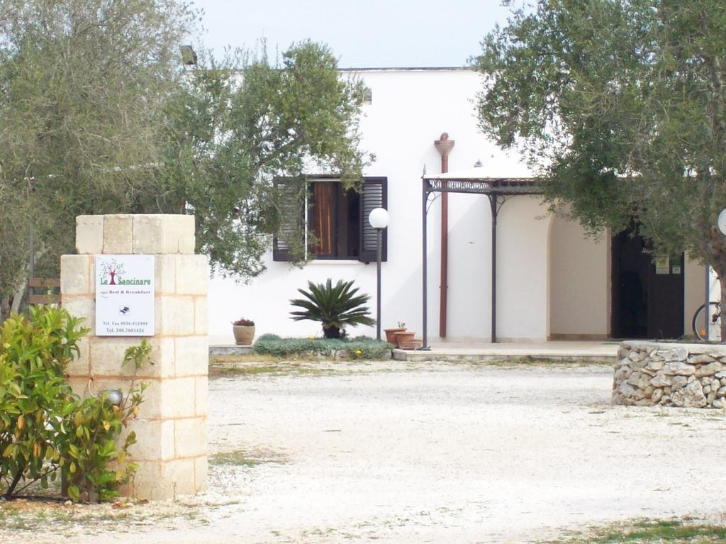 Otranto Le Sancinare Bed and Breakfast Casamassella Buitenkant foto