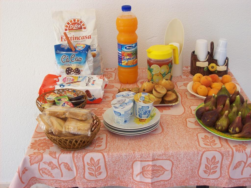 Otranto Le Sancinare Bed and Breakfast Casamassella Buitenkant foto